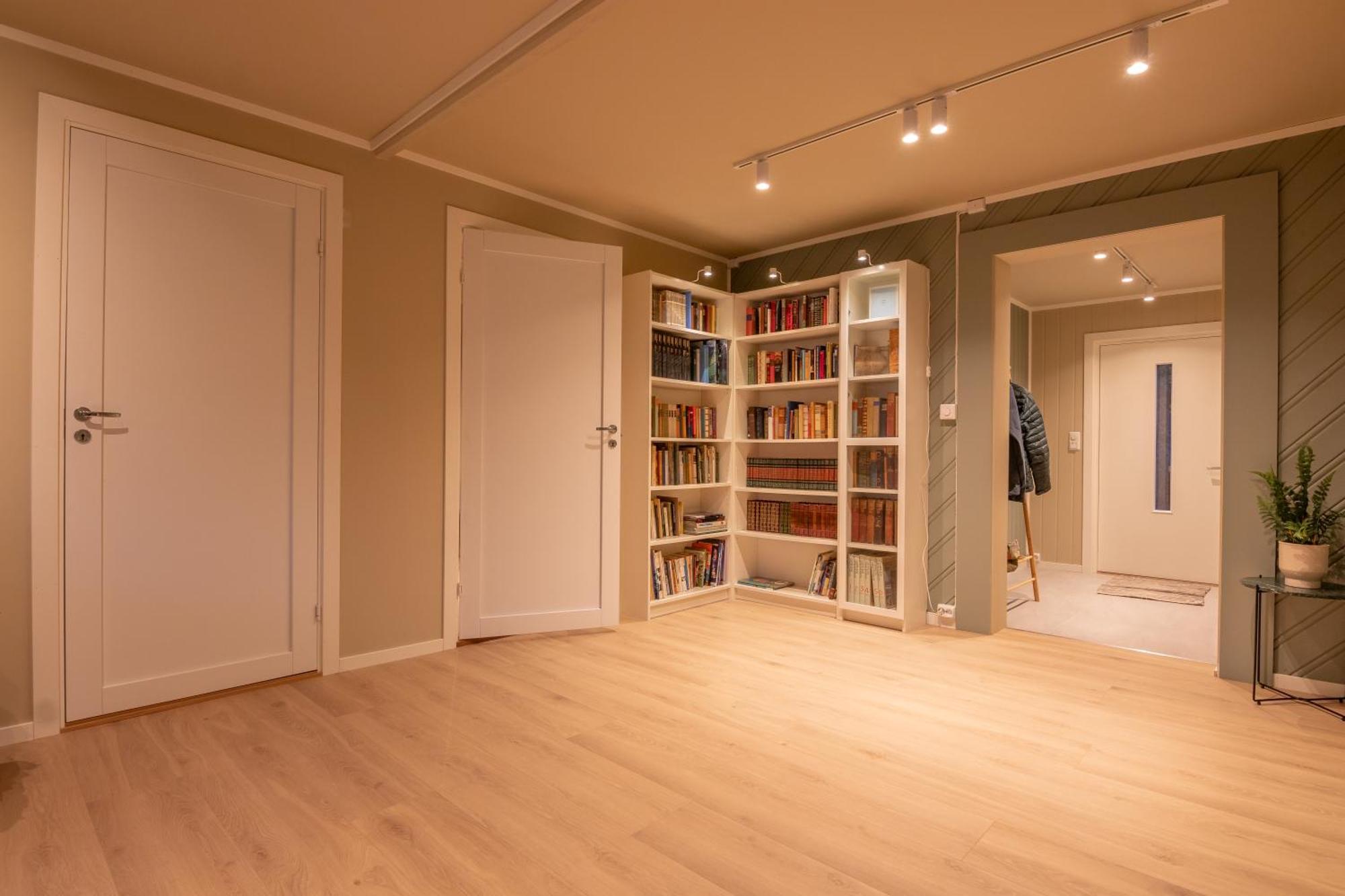Cozy And Spacious Apartment In City Centre Тромсе Екстер'єр фото