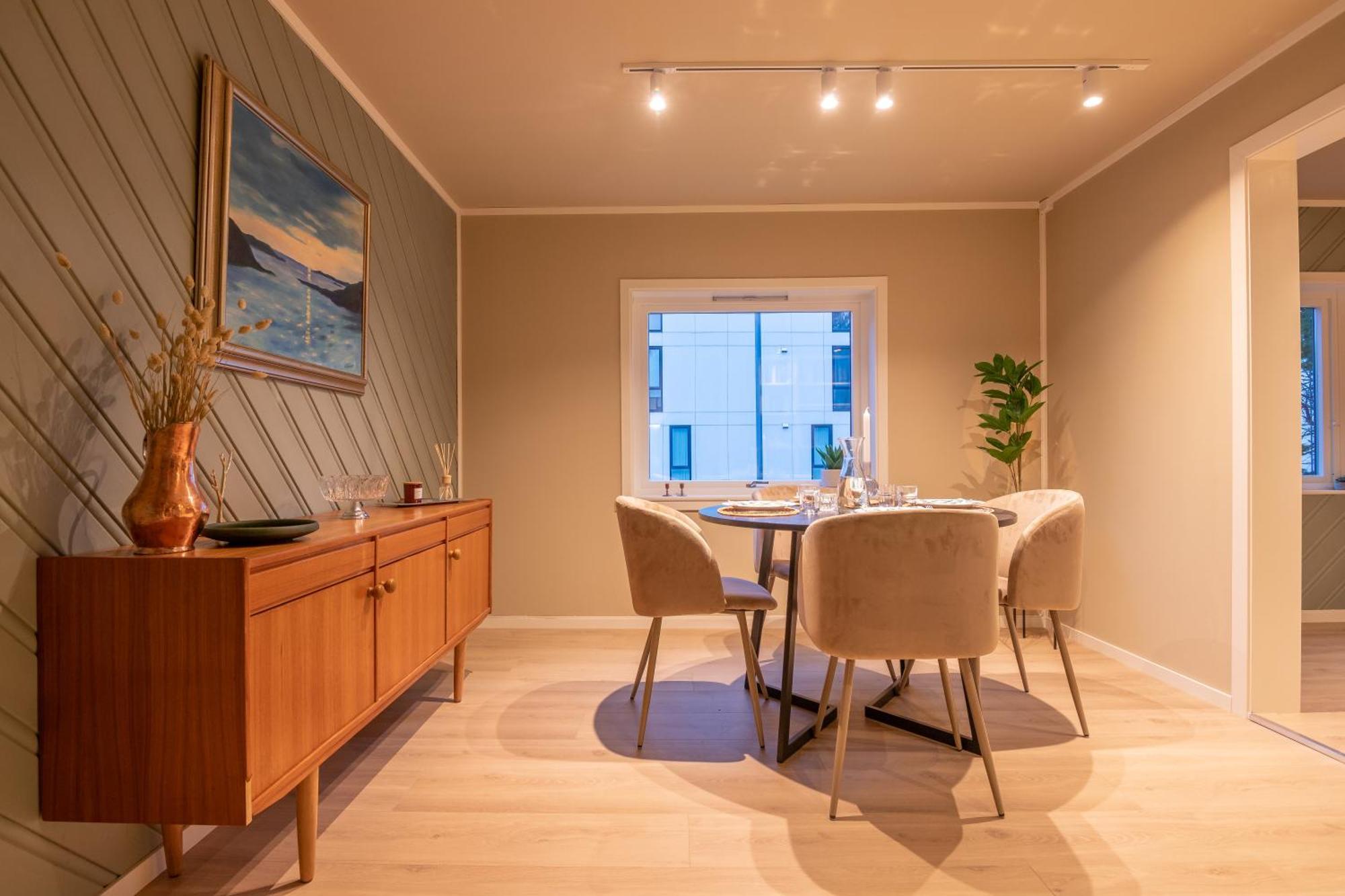 Cozy And Spacious Apartment In City Centre Тромсе Екстер'єр фото